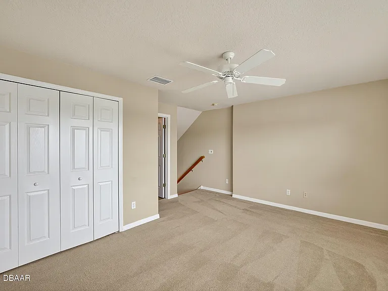 1312 Hansberry Ln — Photo 23