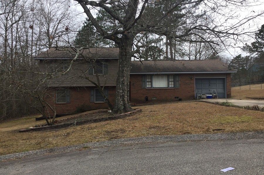 1st image of 7485 Beverly Dr