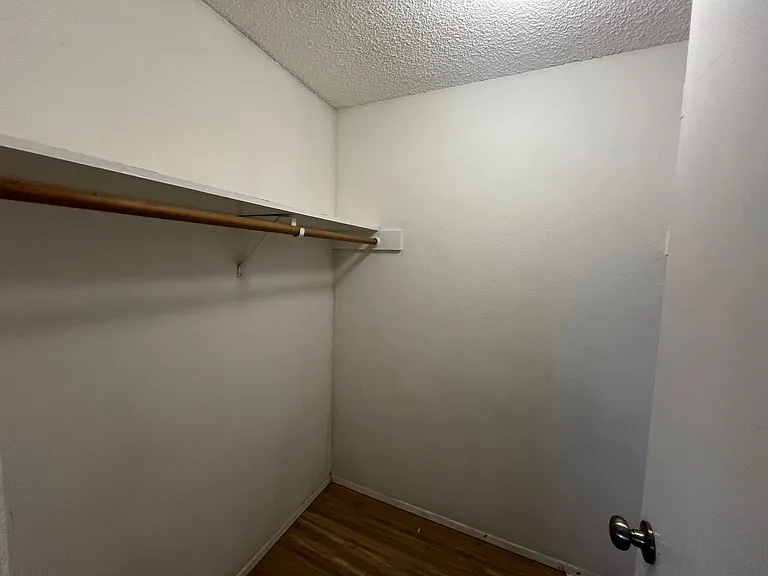 BH 2315 Orleans — Photo 10