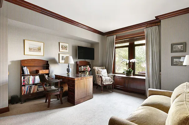 Sold by Stribling | media 33