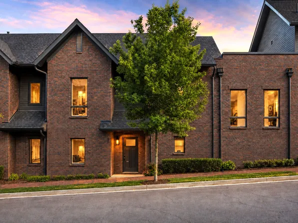217 Taylor St, Nashville, TN 37208