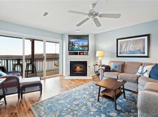 194 Park Place Ln #3C, Kaiser, MO 65047