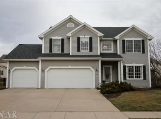 15 Conway Cir, Bloomington, IL