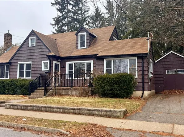 96 Orchard Ave, Norfolk County, ON N3Y 3H1