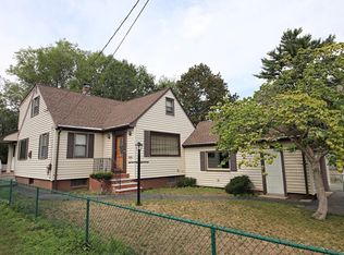 26 Desota St, Saugus, MA 01906