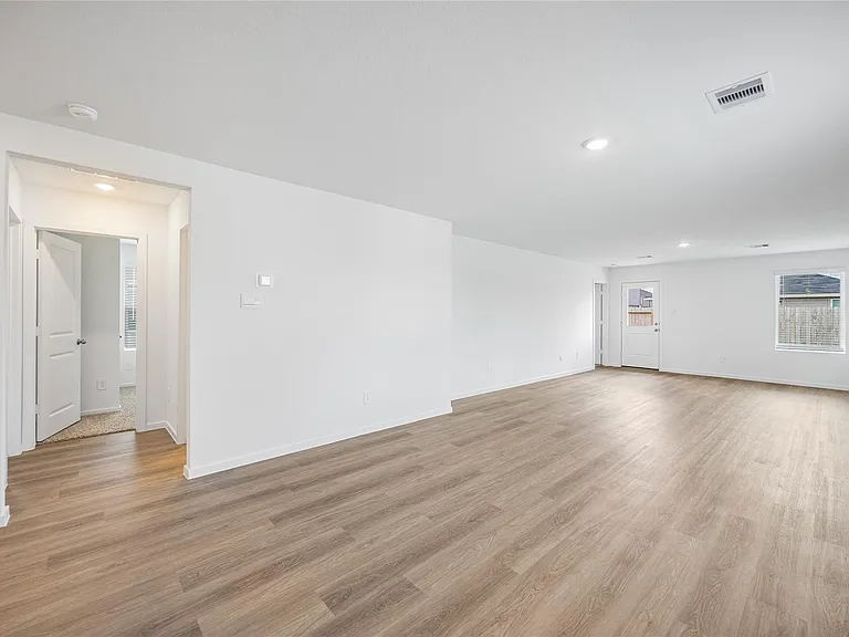 18317 Reimann Ln — Photo 16