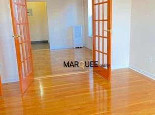 25-68 37th St #9, Astoria, NY 11103