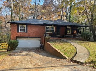 471 Larchmont Cir NW, Atlanta, GA 30318