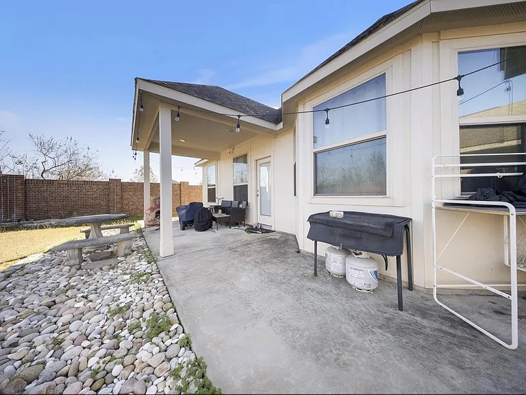 18106 Alora Springs Trce — Photo 24