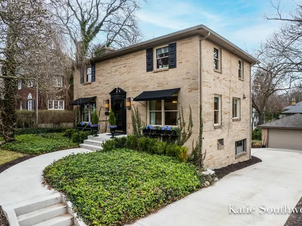 421 Plymouth Ave SE, Grand Rapids, MI 49506