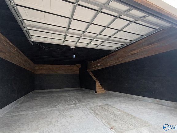 3rd image of 1 Warrenton Rd