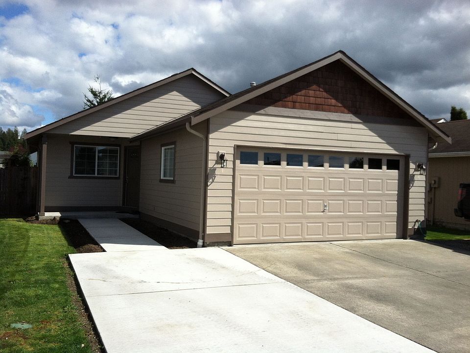 1st image of 10233 59th Dr NE