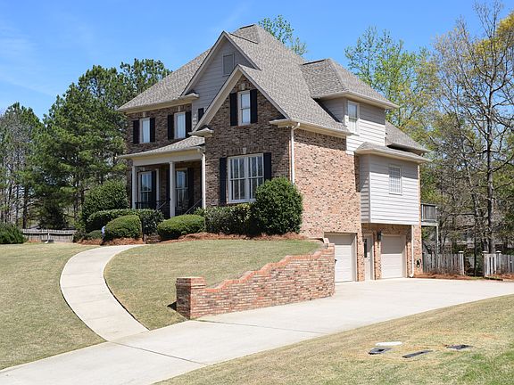 3rd image of 5963 Valley Way