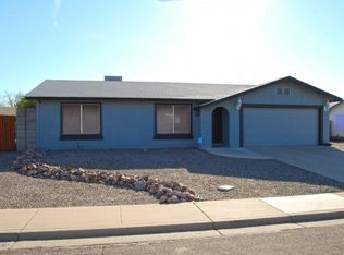 1845 N Essex Cir, Mesa, AZ 85207