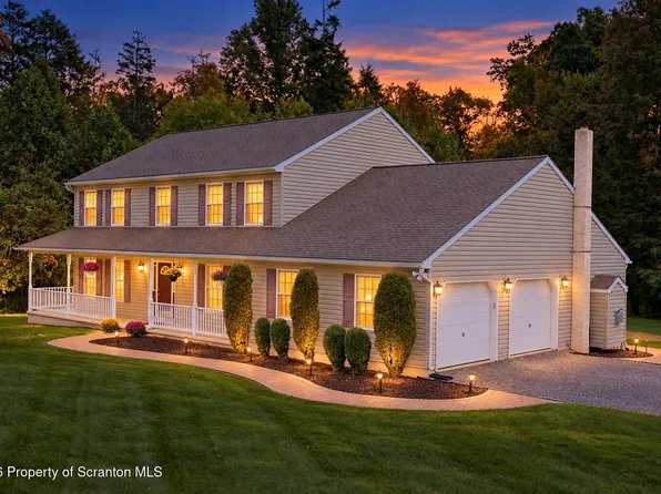104 Bernhard Rd, Barnesville, PA 18214