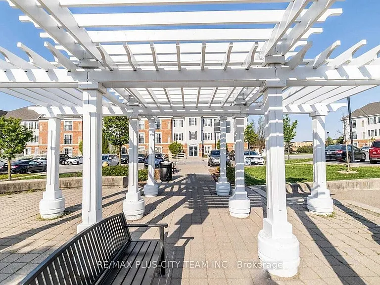 94 Aspen Springs Dr #201 — Photo 14