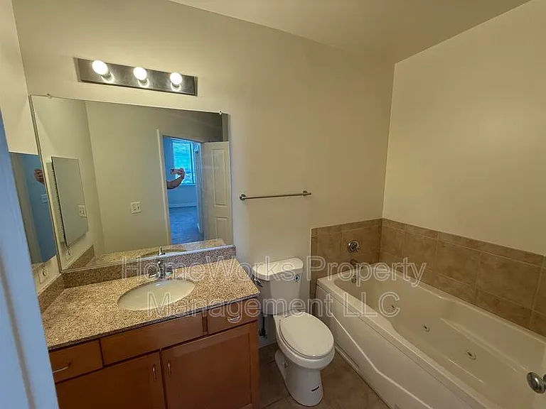 414 Water St #3109 — Photo 22