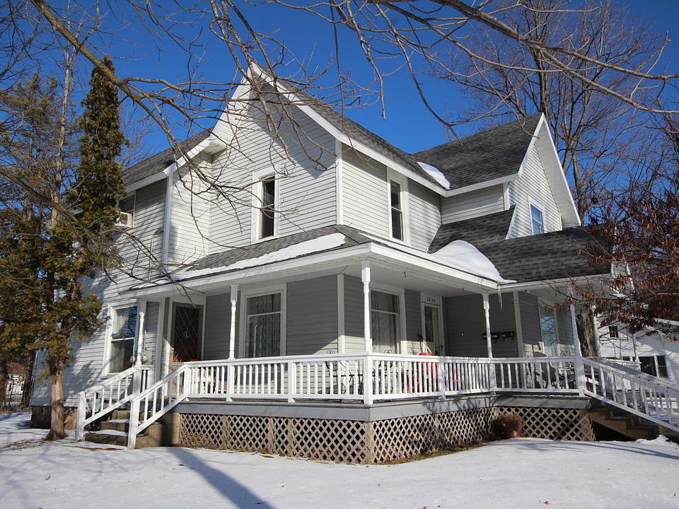 1st image of 303 E Division St