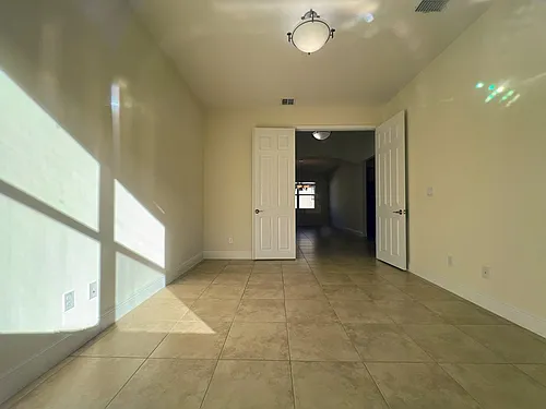 11948 SW Crestwood Cir Photo 1