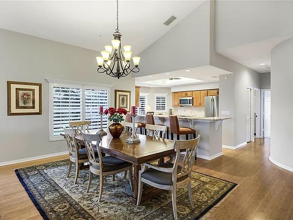 3rd image of 26876 Wedgewood DR #203