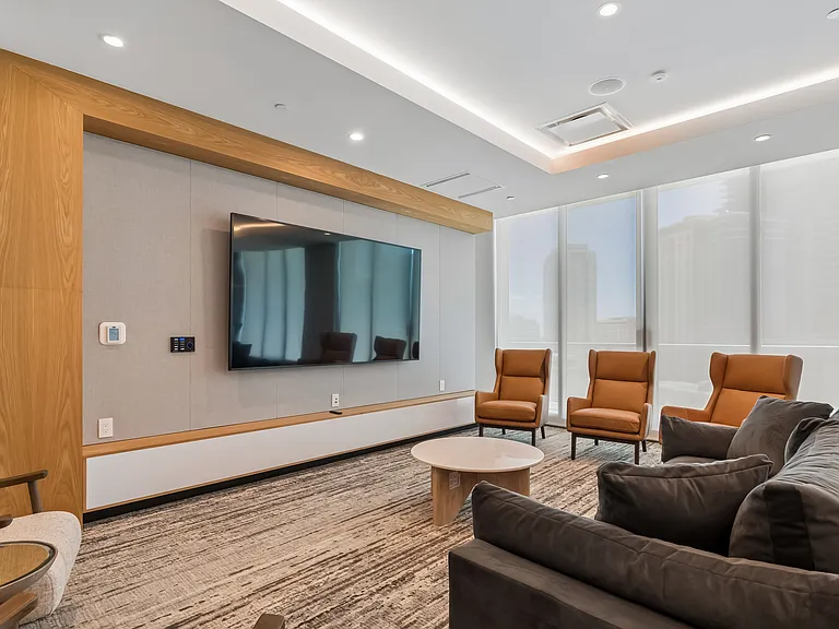 400 Central Ave #2102 — Photo 39
