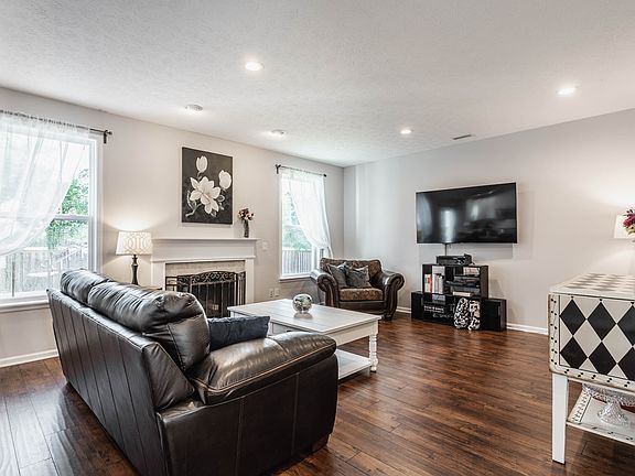 5th image of 7210 Horton Ct