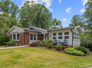 1693 Glenheath Dr, Hendersonville, NC 28791