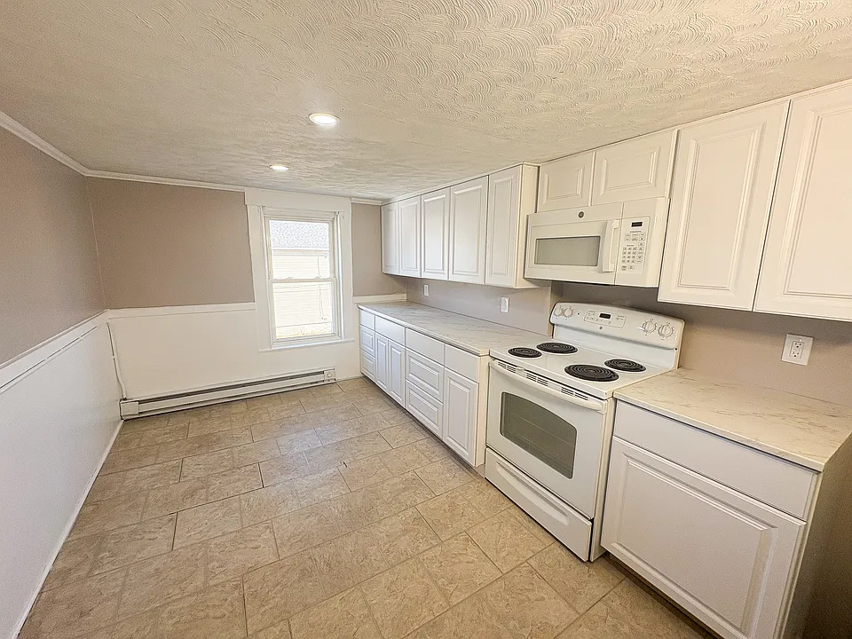 36-38 Chapel St #36B