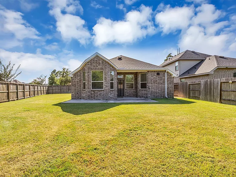 16838 Ellicott Rock Dr — Photo 24