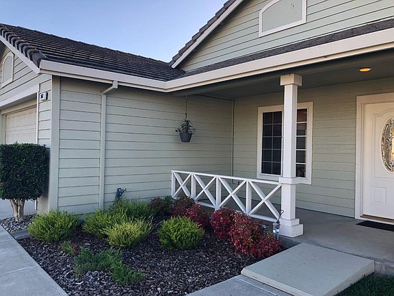 3rd image of 960 Paseo Dr