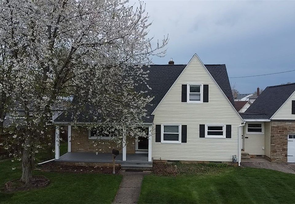 1st image of 300 Concord Dr
