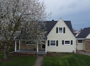 300 Concord Dr, Lorain, OH 44052