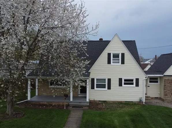 300 Concord Dr, Lorain, OH 44052