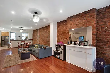 Rented by RES New York