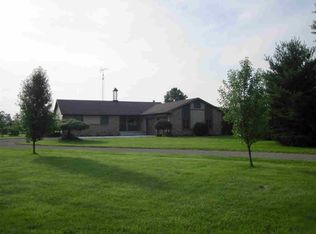 9672 Whiteford Rd, Ottawa Lake, MI 49267