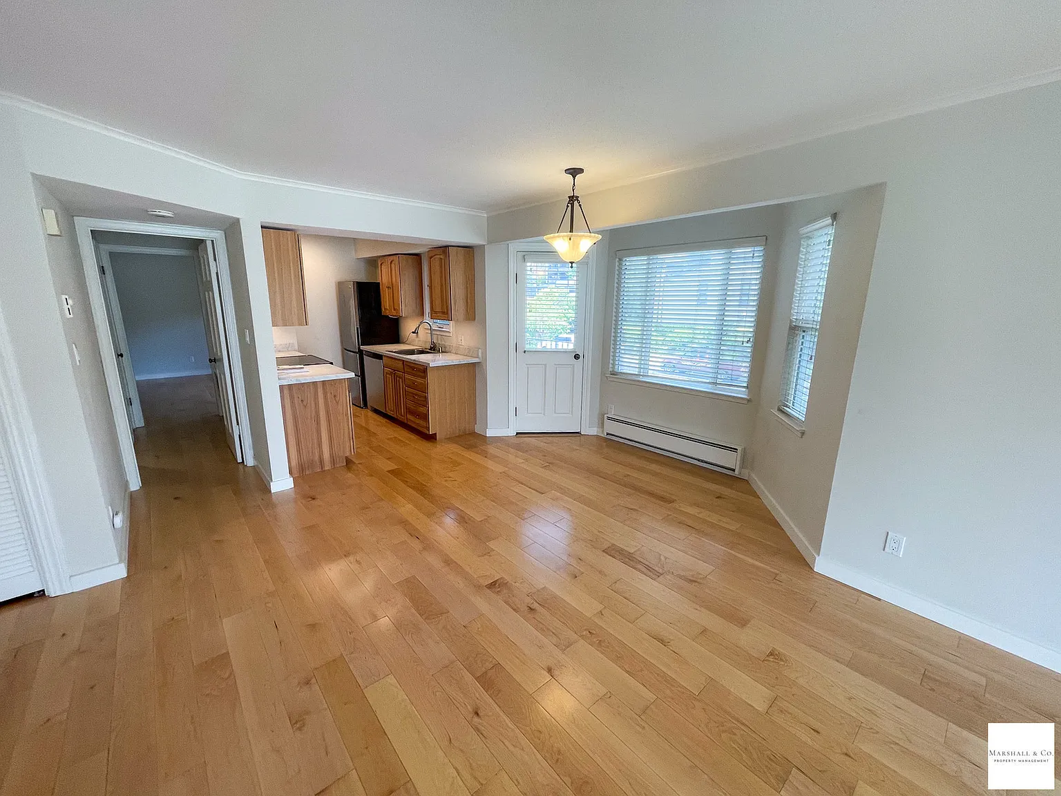 1 bed, 1.0 bath, 789 sqft, $3,200 — Photo 2