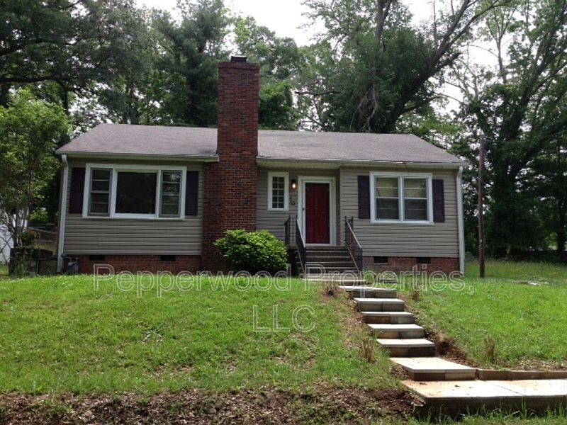 1st image of 111 Timothy St