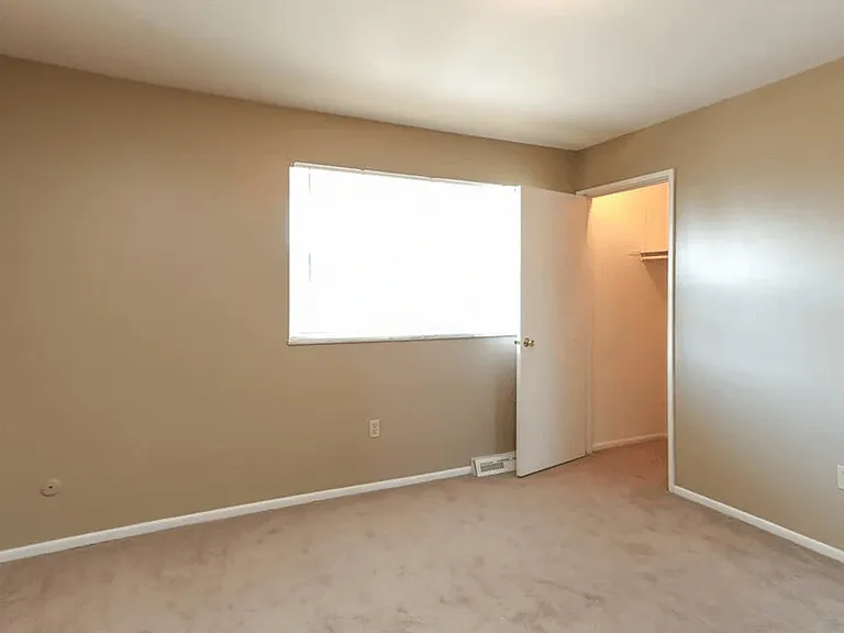 Bedroom with Big Closet