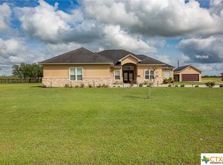 235 Bella Vista St, Victoria, TX 77905