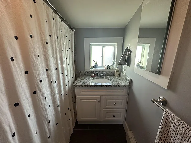 287 Beacon St #3 — Photo 11
