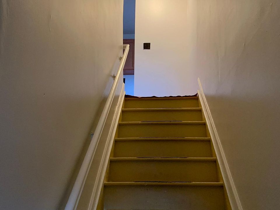 1st image of 15509 113th Ave Floor 2