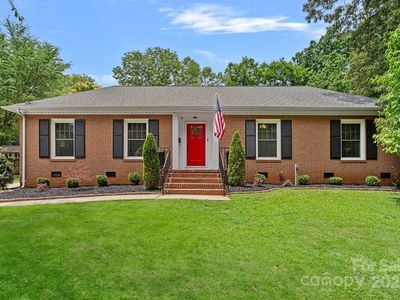 6946 Woodstock Dr, Charlotte, NC, 28210