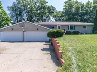 634 Madison, Perry, MI 48872
