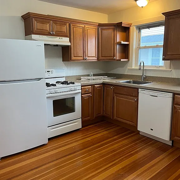 19 Melbourne Ave #1 — Photo 7