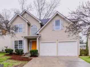 2956 Two Lake Cir, Atlanta, GA 30349