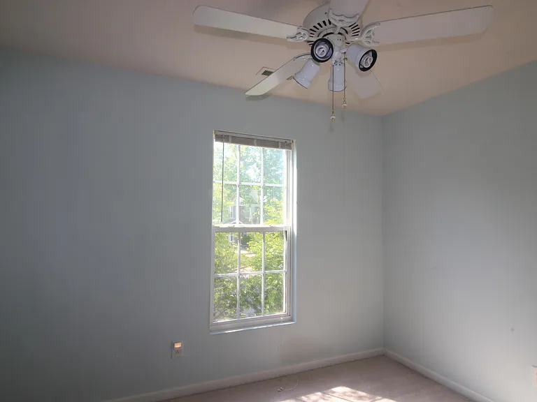 104 Hickory Meadow Cir — Photo 11