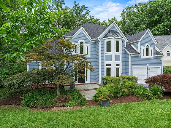 2nd image of 7926 Long Ridge Ct