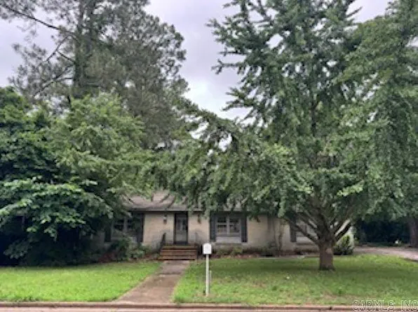 1437 Hamilton Ave E, Wynne, AR 72396