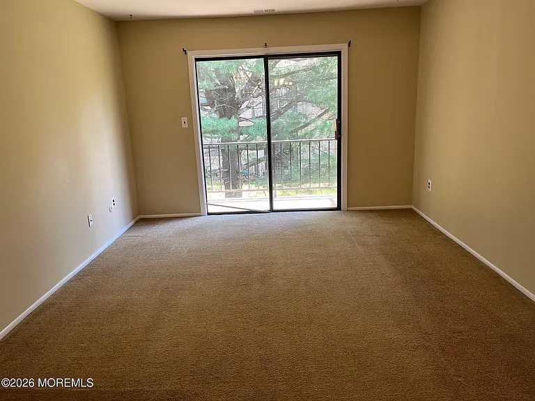 1508 Silver Ct — Photo 6