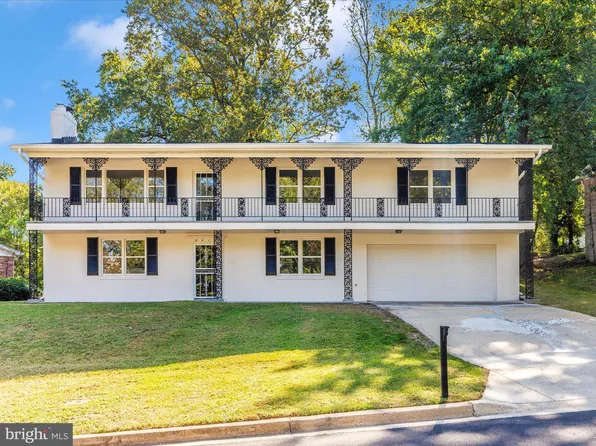 6010 Purdun Dr, Temple Hills, MD 20748